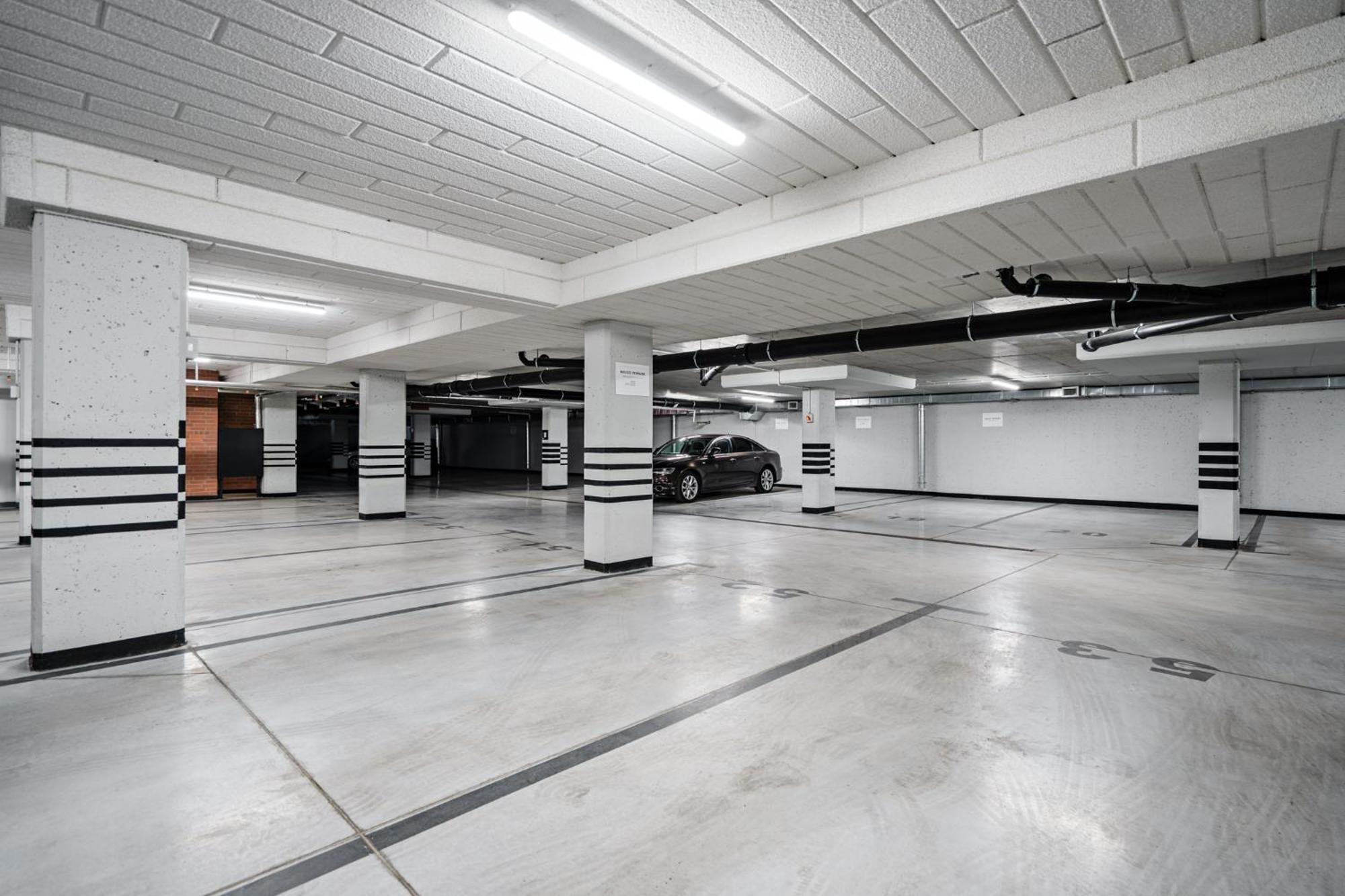 Gdansk Old Town Scala Suites C With Parking By Lion Apartments, Gdansk